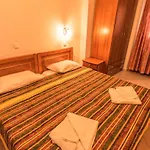 Delfini Hotel Skala Potamias