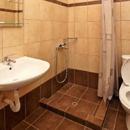 Hotell Delfini 2*